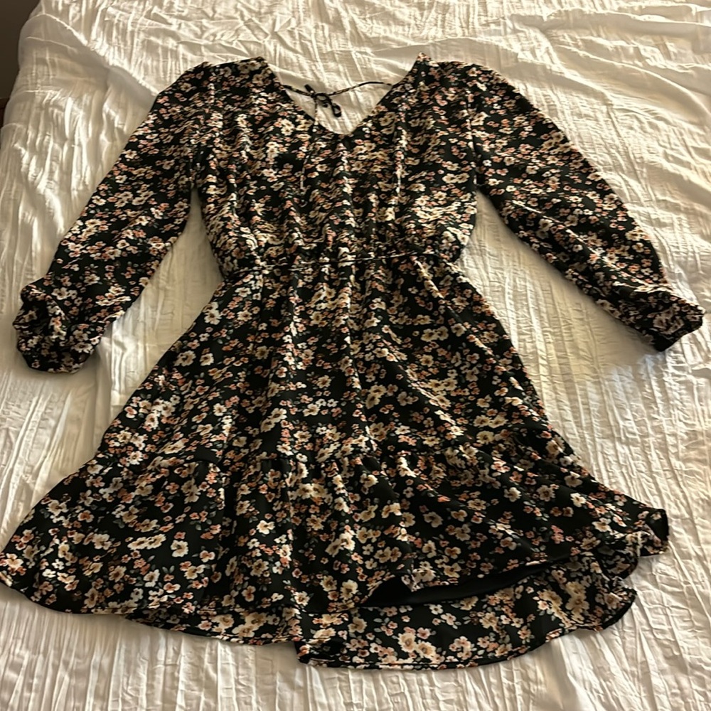 Flower print long sleeve dress